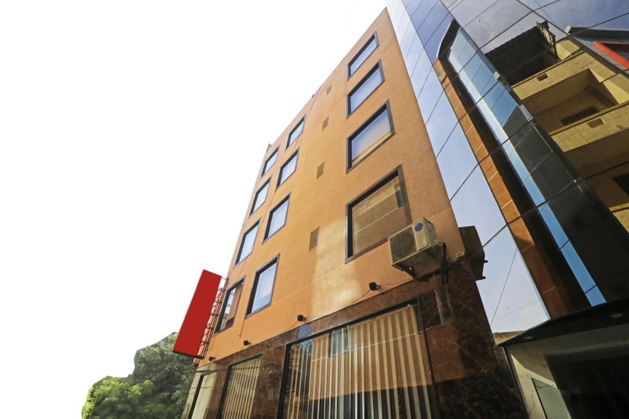 Hotel PREMIER SUITES Neu-Delhi Exterior foto